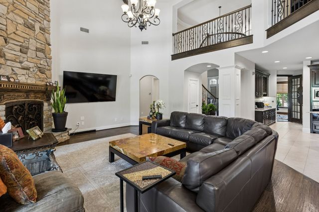 132 Townlake Drive, Prosper, TX 75078