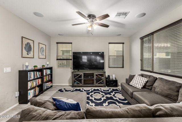 10172 W Carlota Lane, Peoria, AZ 85383