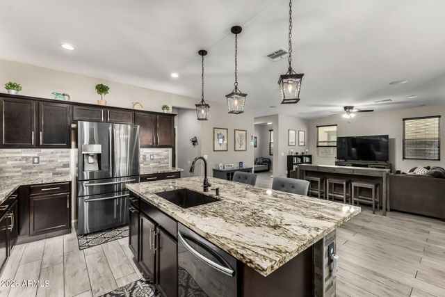 10172 W Carlota Lane, Peoria, AZ 85383