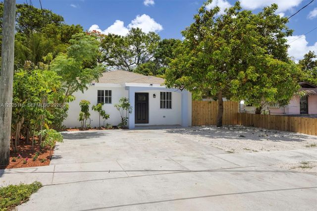 10204 SW 173rd St, Miami, FL 33157
