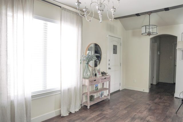 7103 Pontiac Avenue, Lubbock, TX 79424