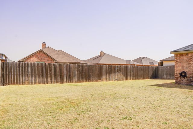 7103 Pontiac Avenue, Lubbock, TX 79424