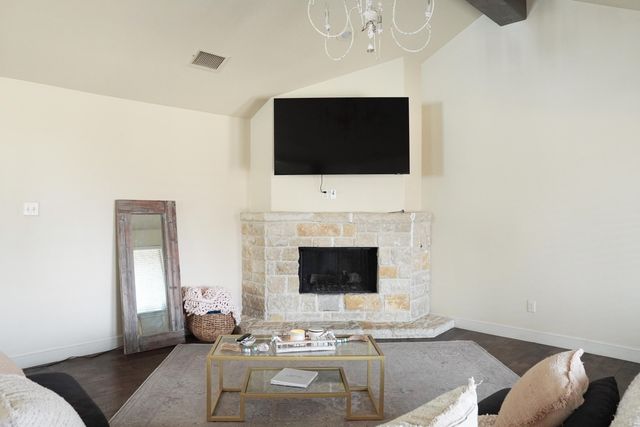 7103 Pontiac Avenue, Lubbock, TX 79424