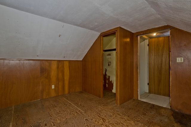 54 Dudley St, Springfield, MA 01095