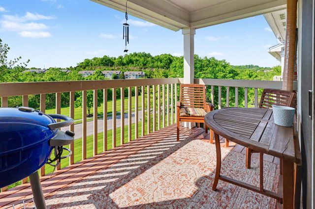 440 Lakeview Drive, 12, Newport, KY 41071