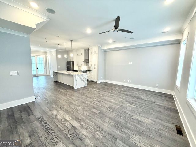 1031 Robert Smalls Way, Atlanta, GA 30318