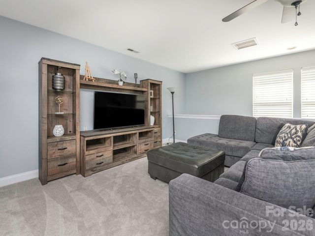 1409 Shade Tree Court, Matthews, NC 28104