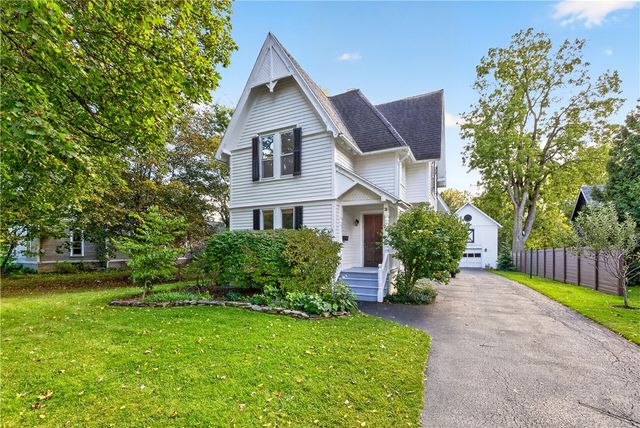 25 Locust Street, Mendon, NY 14472