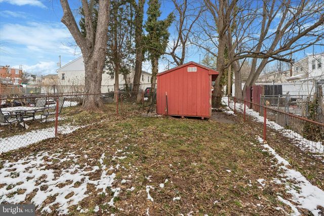 1111 W LAFAYETTE ST, Norristown, PA 19401