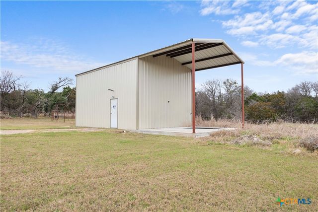 8901 Brewer Lane, Salado, TX 76571