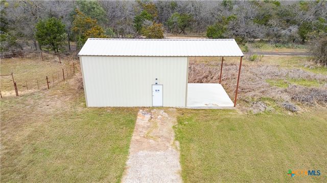 8901 Brewer Lane, Salado, TX 76571