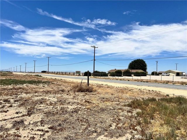 125 STE VIC AVE, Lancaster, CA 93535