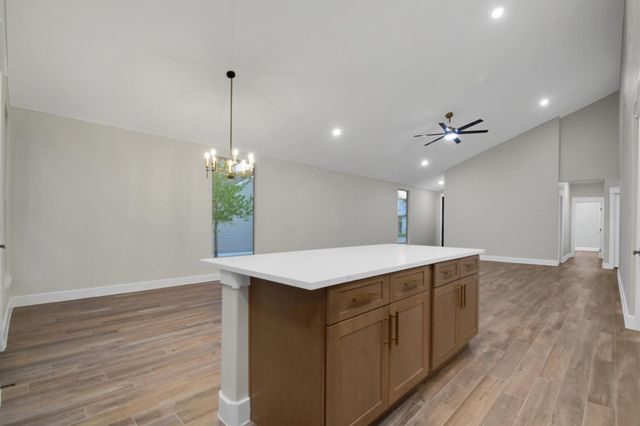 346 Nene LN, Bastrop, TX 78602