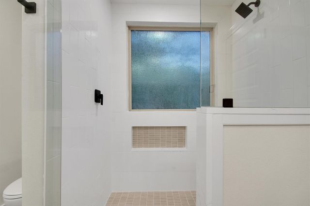 346 Nene LN, Bastrop, TX 78602