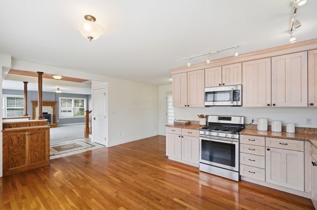38 George Street, Pataskala, OH 43062