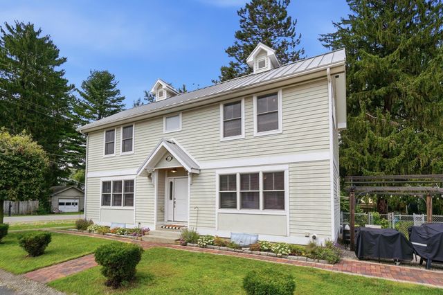 38 George Street, Pataskala, OH 43062
