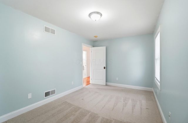 38 George Street, Pataskala, OH 43062