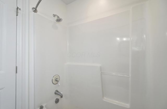 38 George Street, Pataskala, OH 43062