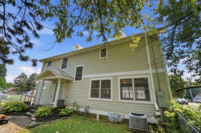 38 George Street, Pataskala, OH 43062