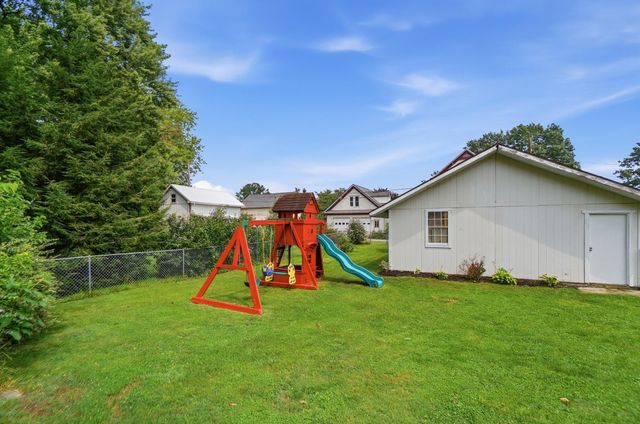 38 George Street, Pataskala, OH 43062
