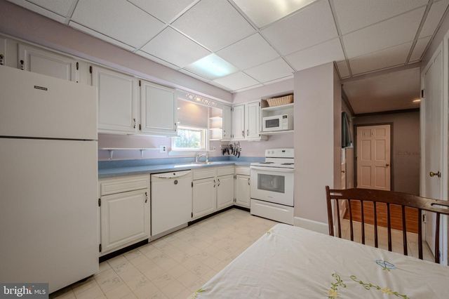 164 SPRINGTON RD, Glenmoore, PA 19343