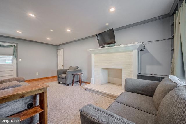 164 SPRINGTON RD, Glenmoore, PA 19343