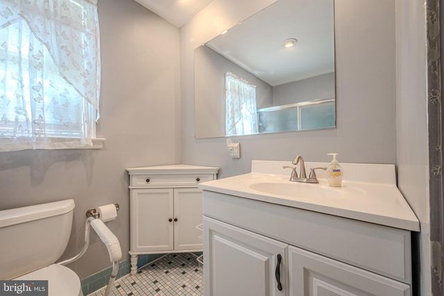 164 SPRINGTON RD, Glenmoore, PA 19343