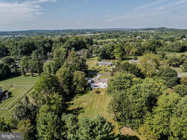 164 SPRINGTON RD, Glenmoore, PA 19343