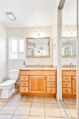 5042 Bluejay Circle, Huntington Beach, CA 92649