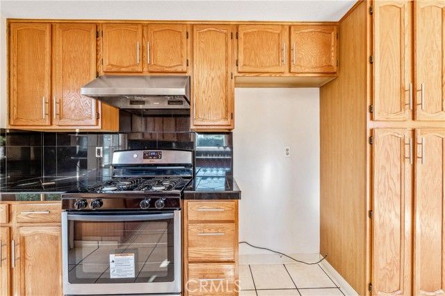 5042 Bluejay Circle, Huntington Beach, CA 92649