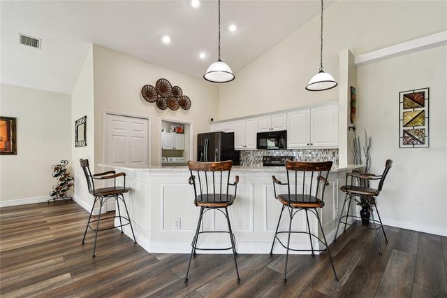 2101 14TH STREET W, Palmetto, FL 34221