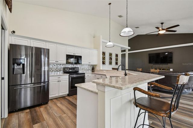 2101 14TH STREET W, Palmetto, FL 34221