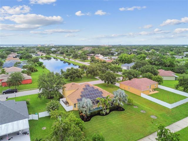 2101 14TH STREET W, Palmetto, FL 34221