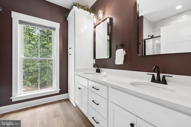 365 MOON SHADOW LN, Louisa, VA 23093