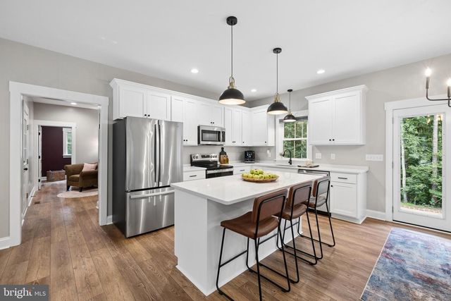 365 MOON SHADOW LN, Louisa, VA 23093