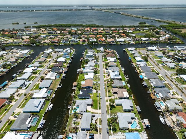 458 Sandpiper Drive, Satellite Beach, FL 32937