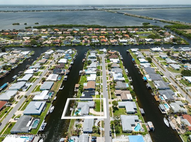 458 Sandpiper Drive, Satellite Beach, FL 32937