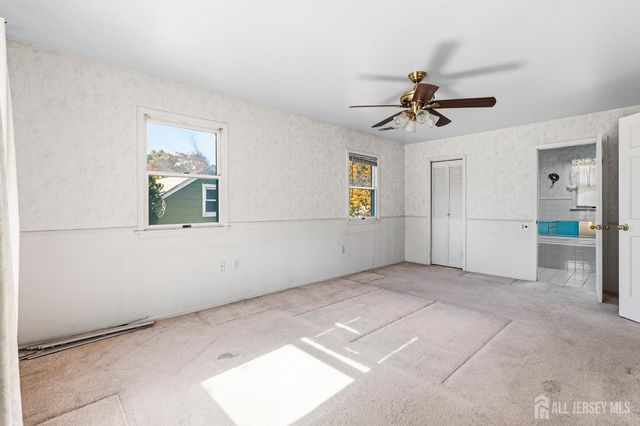 25 Evergreen Street, Spotswood, NJ 08884