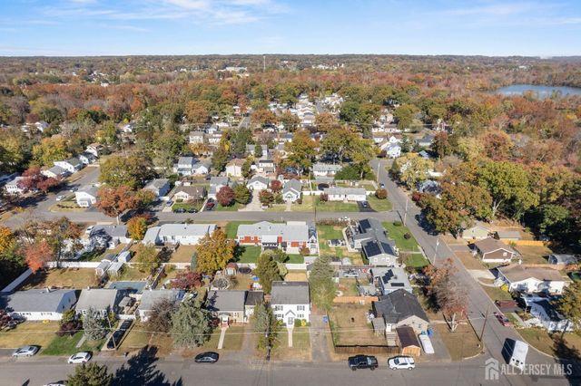 25 Evergreen Street, Spotswood, NJ 08884