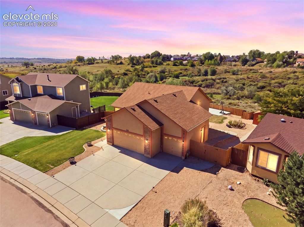 7454 Waterside Drive, Colorado Springs, CO 80925 — photo 3