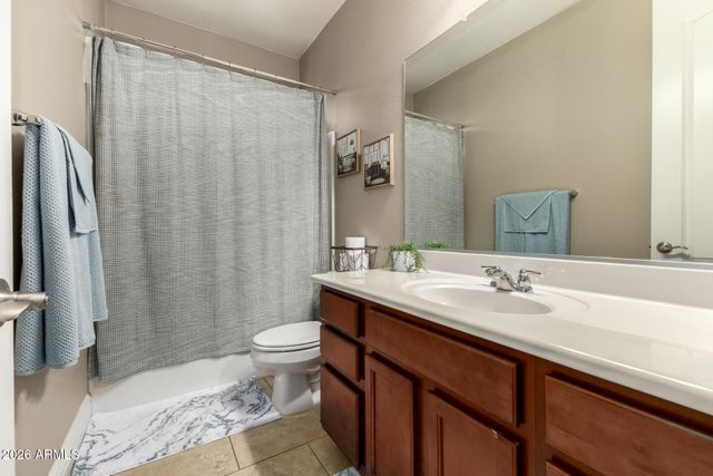 4335 E GLACIER Place, Chandler, AZ 85249