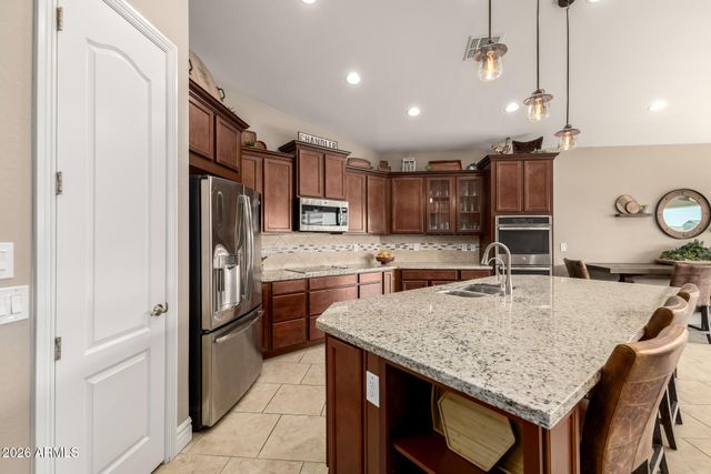 4335 E GLACIER Place, Chandler, AZ 85249