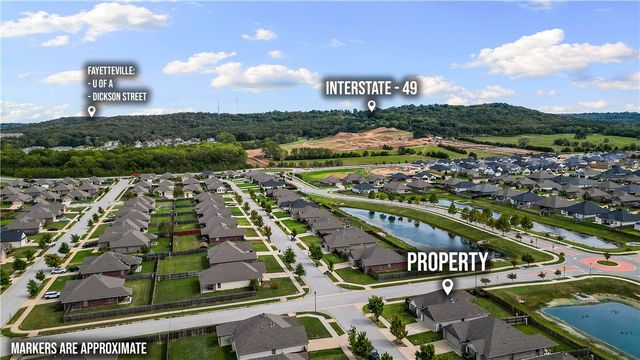 4439 W Divide Drive, Fayetteville, AR 72704