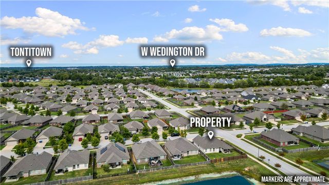 4439 W Divide Drive, Fayetteville, AR 72704