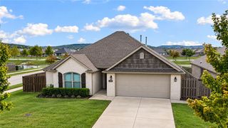 4439 W Divide Drive, Fayetteville, AR 72704