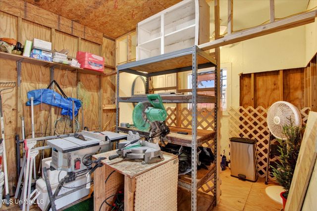 10008 Willow Street, Bay Saint Louis, MS 39520