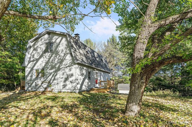 3193 Old M94 Road, Chatham, MI 49816