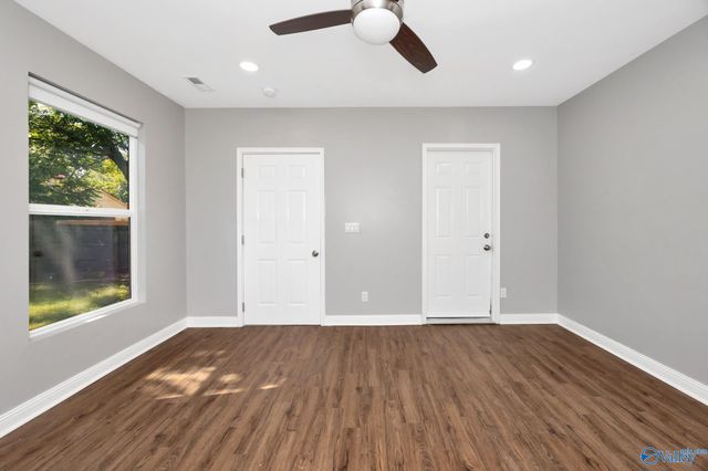 3616 Triana Blvd SW, Huntsville, AL 35805