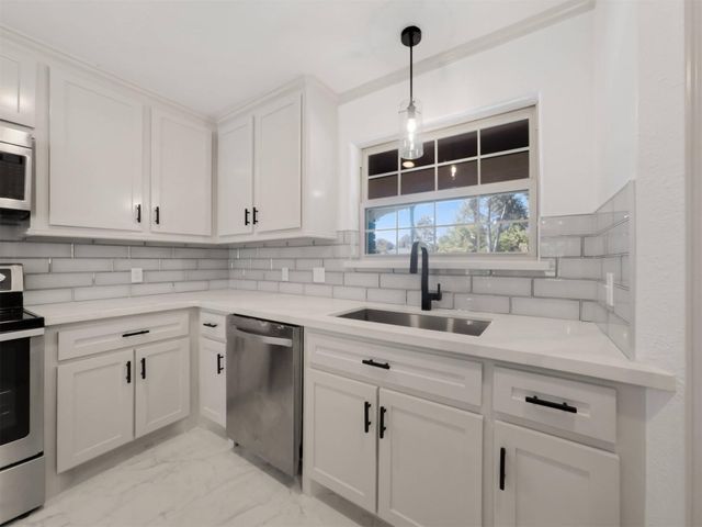 19502 Balsas Drive, Porter, TX 77365