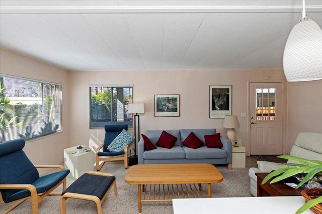 322 Logenita Street, Palm Springs, CA 92264